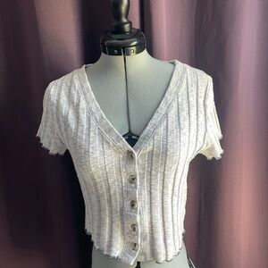 Forever 21 Light Gray Ribbed Button-Up Crop Top